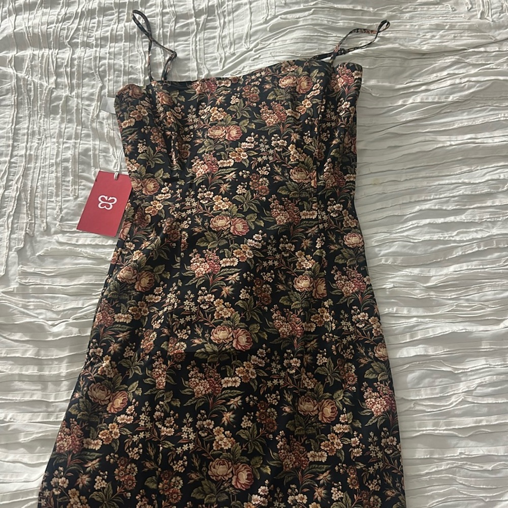 Sunday Best ARITZIA Shimmer Dress